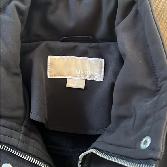 Michael Kors belted jacket - Picture 2 of 3